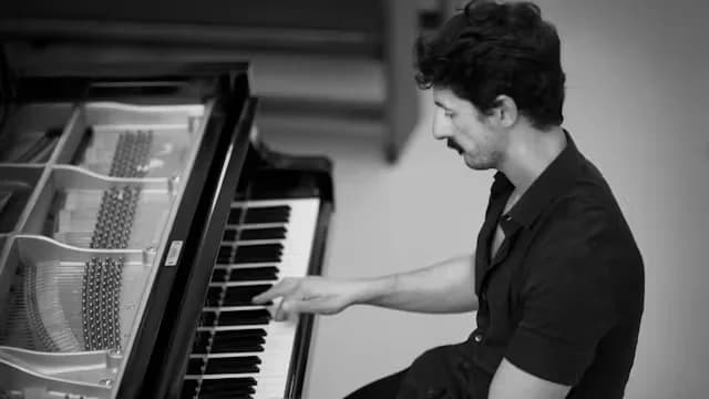 Olivier Antunes Trio – hyldest til jazzens store klaverlegender