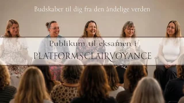 Publikum til eksamen i platformsclairvoyance (Hørve)