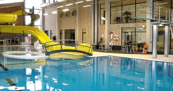 Hensyntagende varmtvandstræning m/ Malene Botved